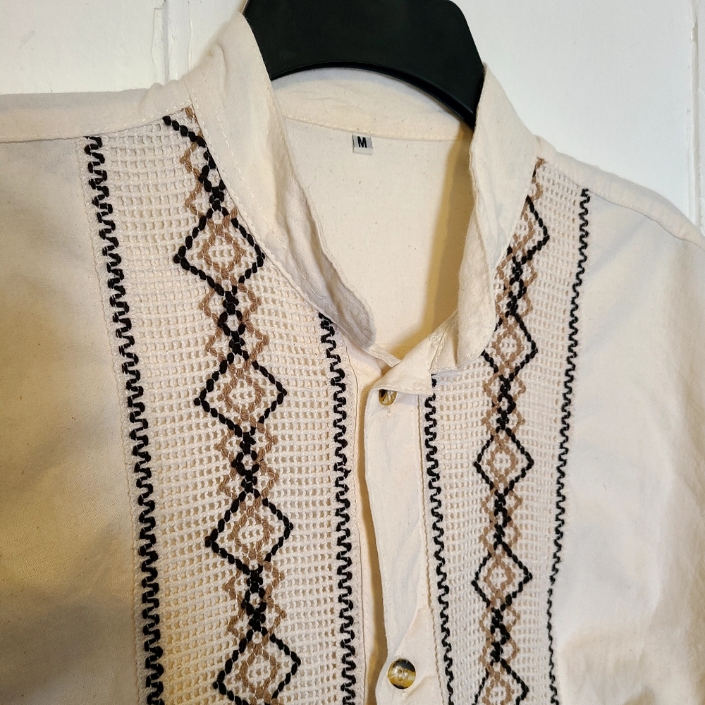Men's Authentic Mexican Print Button-Up Shirt - Made in Mexico - Size M - Picture 3 of 7